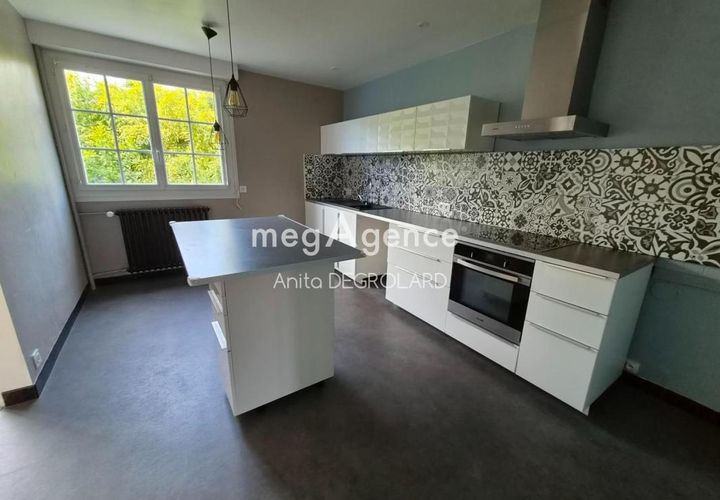 Villa i La Roche-sur-Yon, Vendee, La Roche-sur-Yon - € 289.000 | Ref: 202885 - foto 1