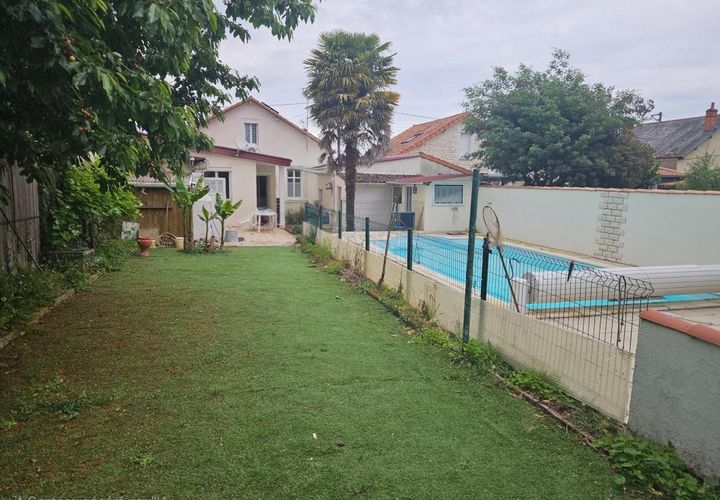 Villa i Thouars, Deux-Sevres, Thouars - € 246.000 | Ref: 203316 - foto 1