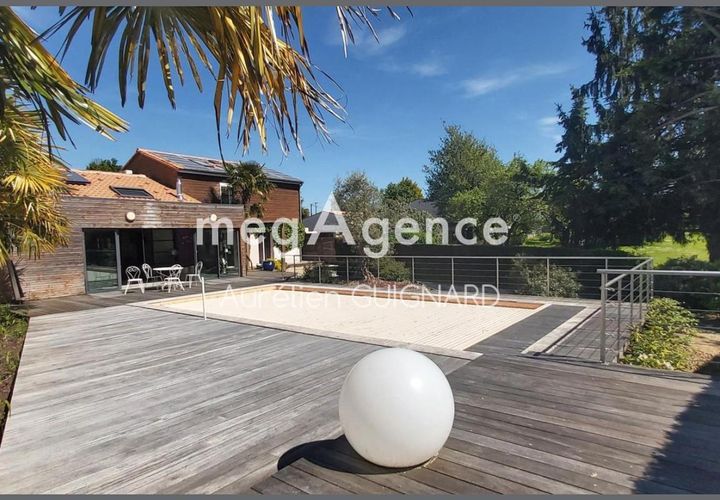 Villa i Bressuire, Deux-Sevres, Bressuire - € 312.500 | Ref: 202612 - foto 1
