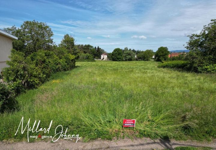 Helårsgrund i Saint-Vallier, Saone-et-Loire, Saint-Vallier - € 34.000 | Ref: 187309 - foto 1