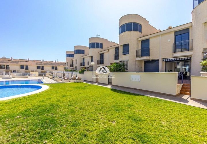 Byhus i Orihuela Costa, Alicante, Orihuela Costa - € 319.900 | Ref: UN-72116 - foto 1
