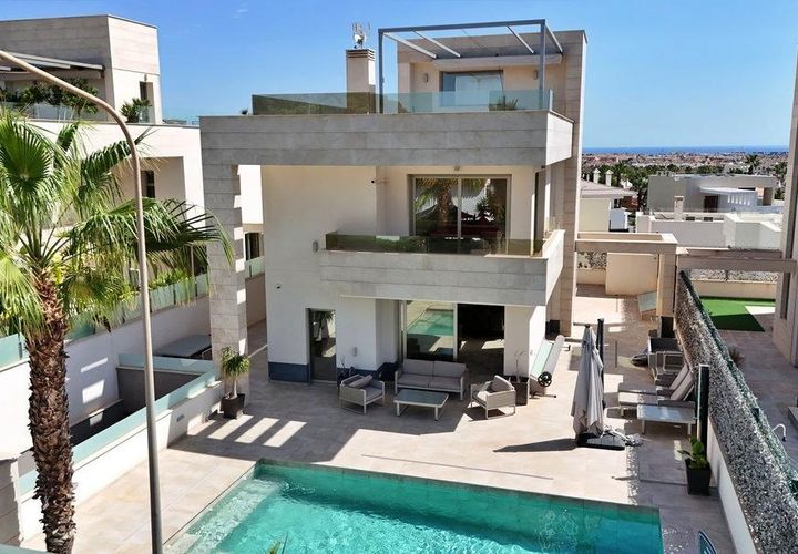 Villa a Orihuela Costa, Alicante, Orihuela Costa - € 859.900 | Ref: M1070/13477 - foto 1
