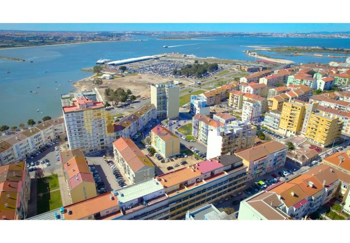 Terra a Barreiro, Setubal, Barreiro - € 681.500 | Ref: LV-101 (PR-121) - foto 1