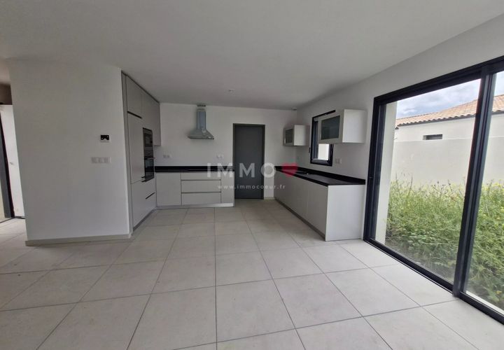 Villa i Vérines, Charente-Maritime, Vérines - € 295.000 | Ref: 86843532 - foto 1