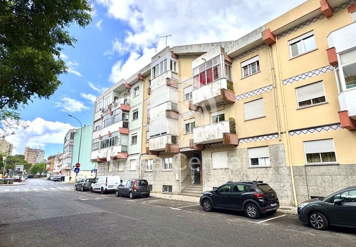 Lejlighed i Amadora, Lisbon, Amadora - € 319.500 | Ref: CC-010260250 - foto 1