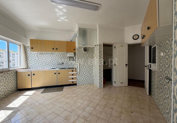 Lejlighed i Amadora, Lisbon, Amadora - € 285.000 | Ref: 270260057 - foto 1