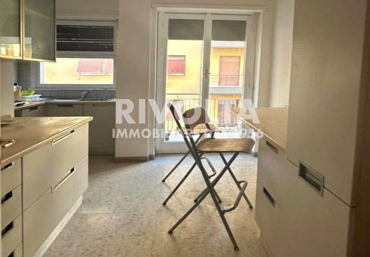 Apartament a Rome, Rome, Rome - € 1.100/mes | Ref: FRM Fleming LORIA - foto 1