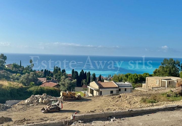 Landejendom i Bordighera, Imperia, Bordighera - € 800.000 | Ref: iv1315 - foto 1