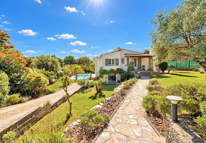Villa i Valbonne, Alpes-Maritimes, Valbonne - € 835.000 | Ref: 86991986 - foto 1