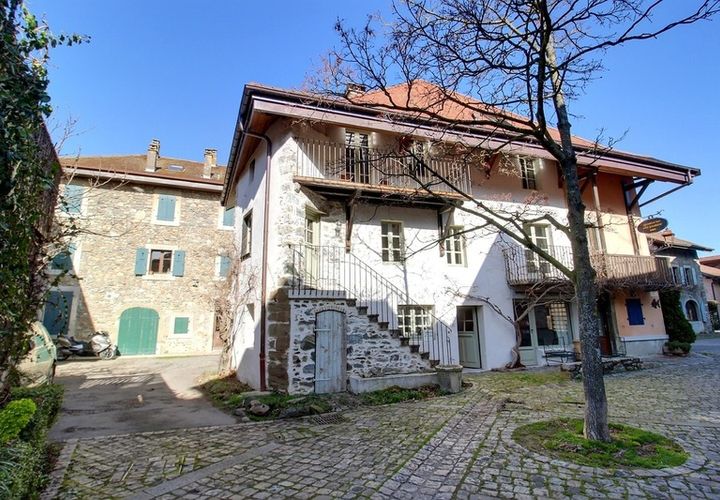 Landsbyhus i Nernier, Haute-Savoie, Nernier - € 1.100.000 | Ref: 340937467841 - foto 1