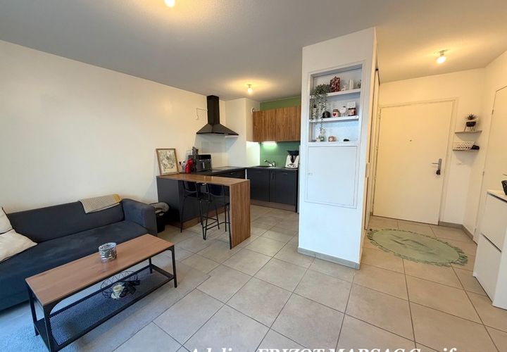 Lejlighed i Saint-Priest, Rhone, Saint-Priest - € 159.990 | Ref: 340931732144 - foto 1