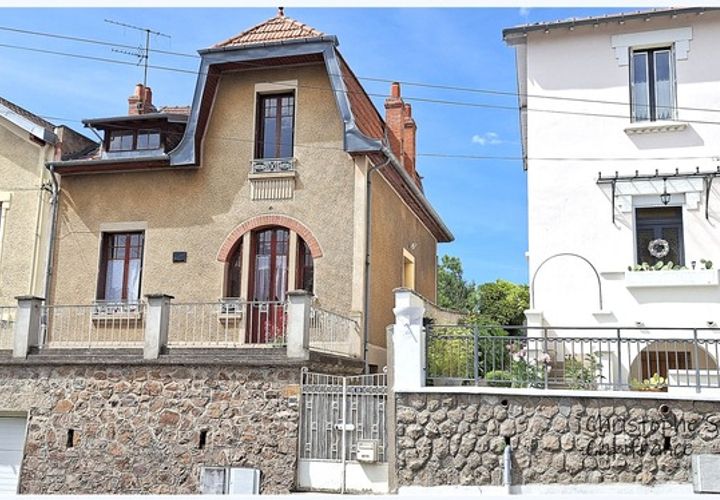 Villa a Vichy, Allier, Vichy - € 243.000 | Ref: 340932458688 - foto 1