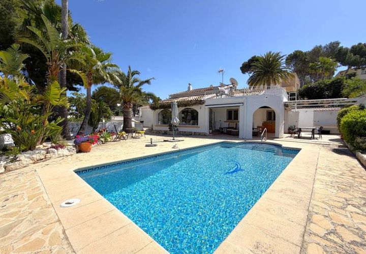 Villa a Moraira, Alicante, Moraira - € 745.000 | Ref: 47-18226 - foto 1
