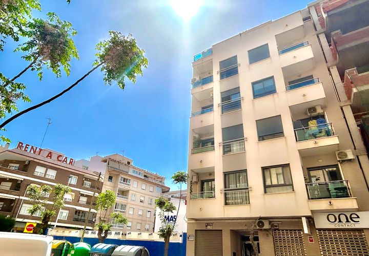 Leilighet i Torrevieja, Alicante, Torrevieja - € 149 000 | Ref: MLSC5587995 - foto 1