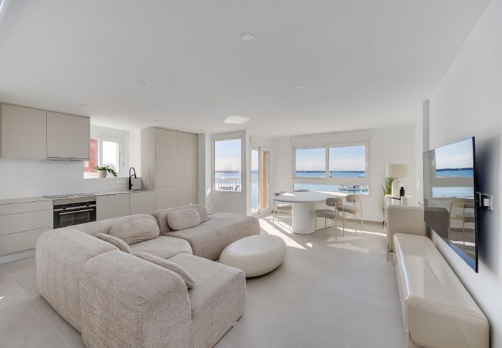 Leilighet i Torrevieja, Alicante, Torrevieja - € 425 000 | Ref: AM-02257/8919 - foto 1