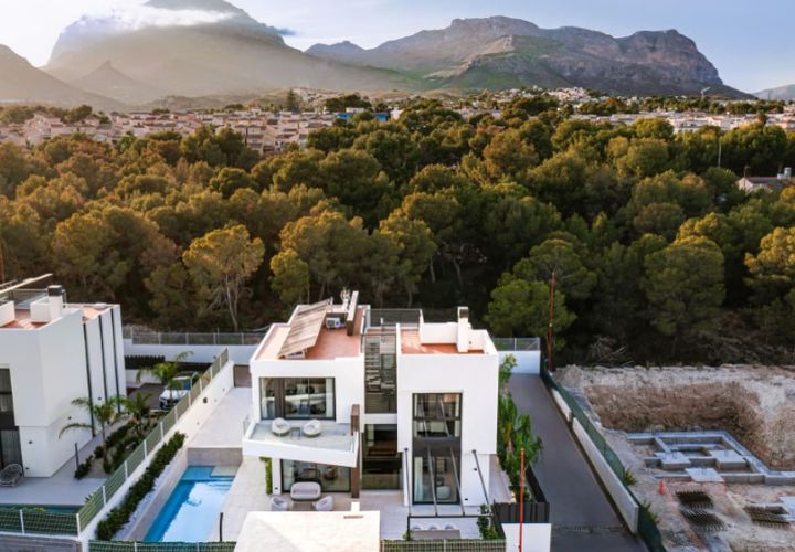 Villa a Montebello, Alicante, Montebello - € 1.095.000 | Ref: 45586558-01 - foto 1