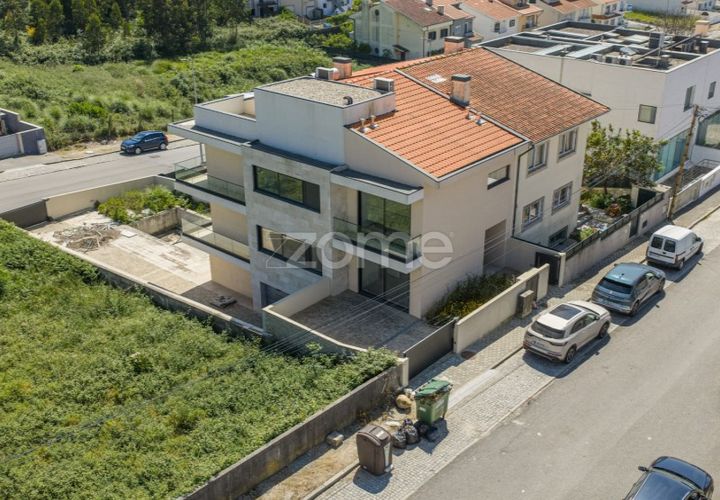 Villa i Canidelo, Porto, Canidelo - € 998.000 | Ref: ZMPT588477 - foto 1