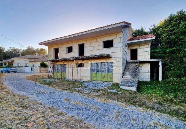 Villa i Sezelhe e Covelaes, Vila Real, Sezelhe e Covelaes - € 89.900 | Ref: ZMPT577168 - foto 1