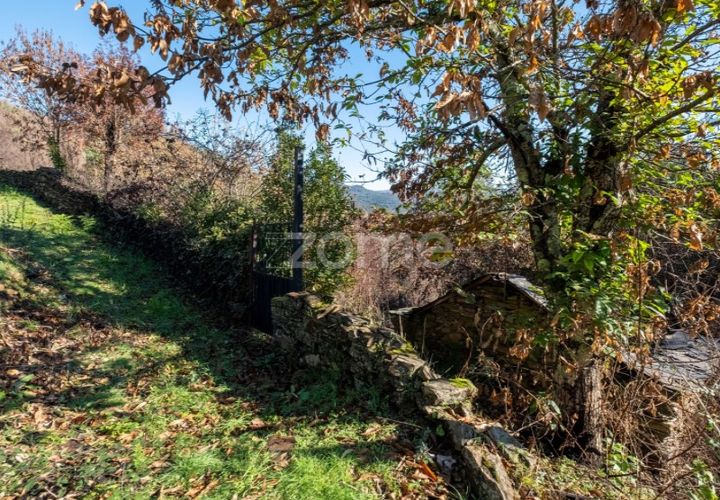 Villa in Cinfaes, Viseu, Cinfaes - € 65.000 | Ref: ZMPT588259 - foto 1