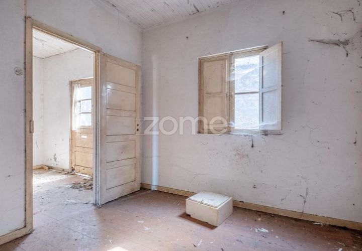 Villa a Pedroucos, Porto, Pedroucos - € 175.000 | Ref: ZMPT588740 - foto 1