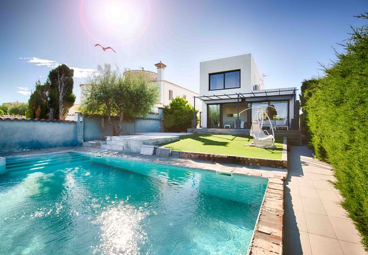 Villa a Empuriabrava, Gerona, Empuriabrava - € 1.150.000 | Ref: W-049N0R - foto 1