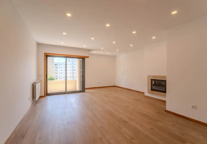 Lejlighed i Gondomar, Porto, Gondomar - € 369.000 | Ref: C0272-02667 - foto 1