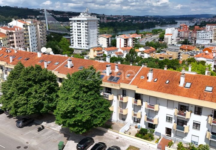 Lejlighed i Coimbra, Coimbra, Coimbra - € 205.000 | Ref: ZMPT588873 - foto 1