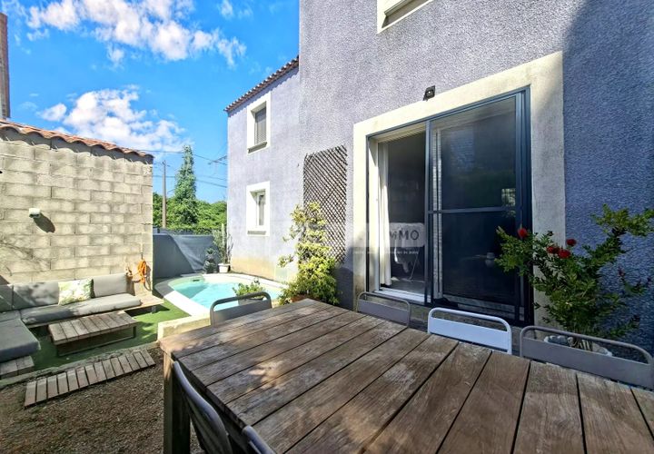 Villa i Arles, Bouches-du-Rhone, Arles - € 200.000 | Ref: 309 - foto 1