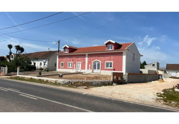 Villa i Cadaval, Lisbon, Cadaval - € 280.000 | Ref: LE99227LE - foto 1