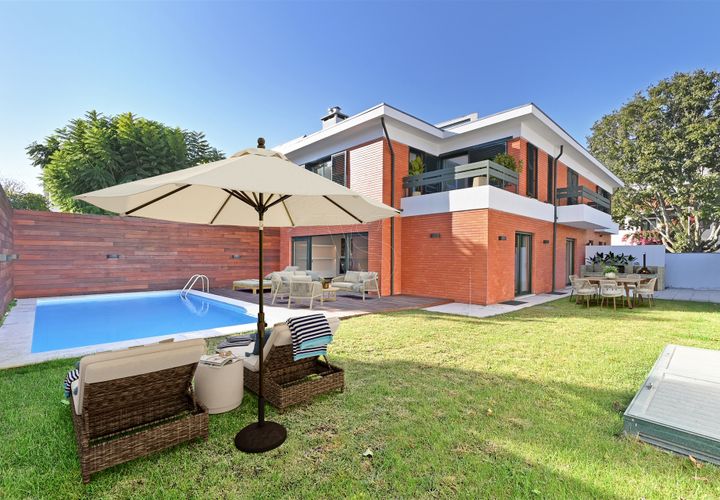 Villa a Porto, Porto, Porto - € 10.000/mes | Ref: HF260607 - foto 1