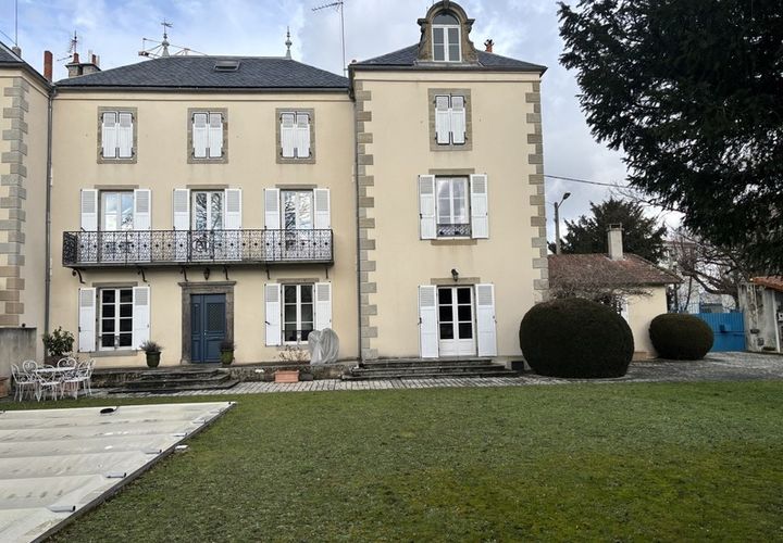 Villa a Issoire, Puy-de-Dome, Issoire - € 610.000 | Ref: 830037713687 - foto 1