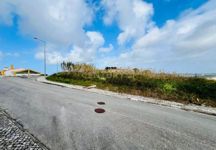 Helårsgrund i Obidos, Leiria, Obidos - € 67.600 | Ref: C0379-01034 - foto 1