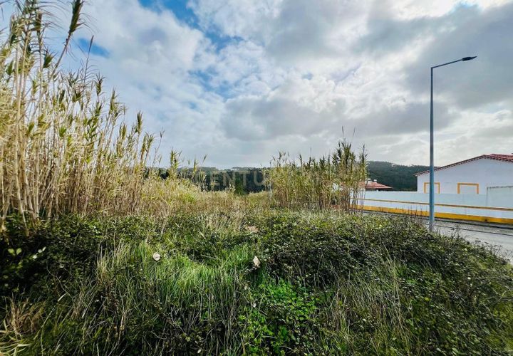 Helårsgrund i Obidos, Leiria, Obidos - € 79.900 | Ref: C0379-01032 - foto 1