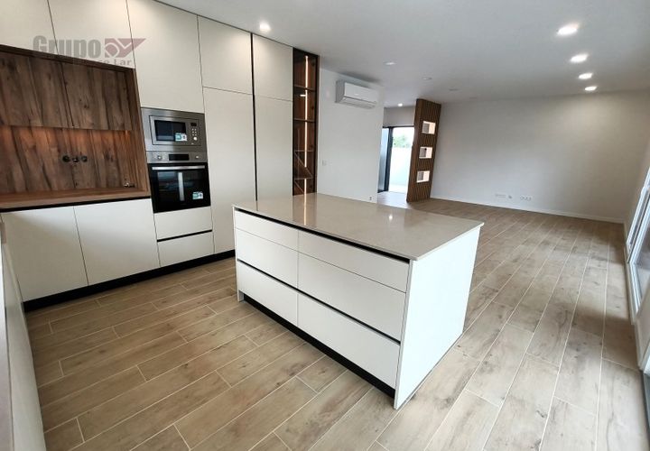 Villa i Quinta do Anjo, Setubal, Quinta do Anjo - € 600 000 | Ref: DLM1966 - foto 1