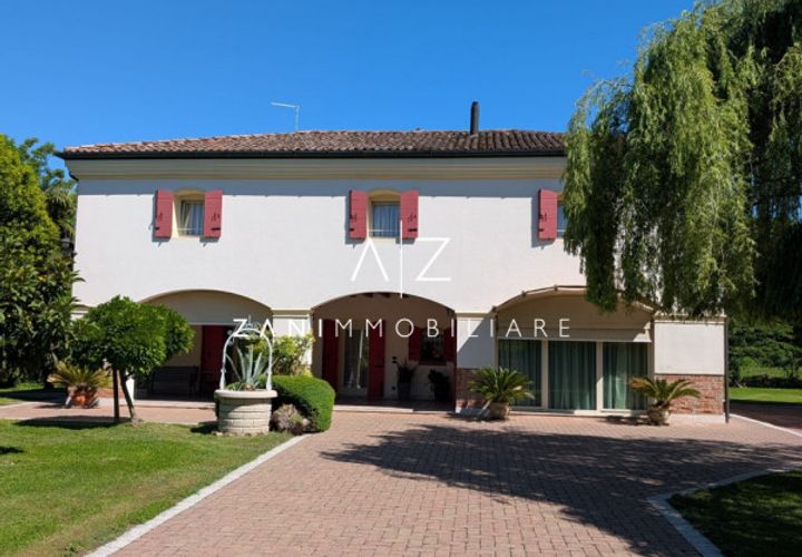 Villa - Dolo, Venice, Dolo - € 660 000 | Réf : NG1-26 - photo 1