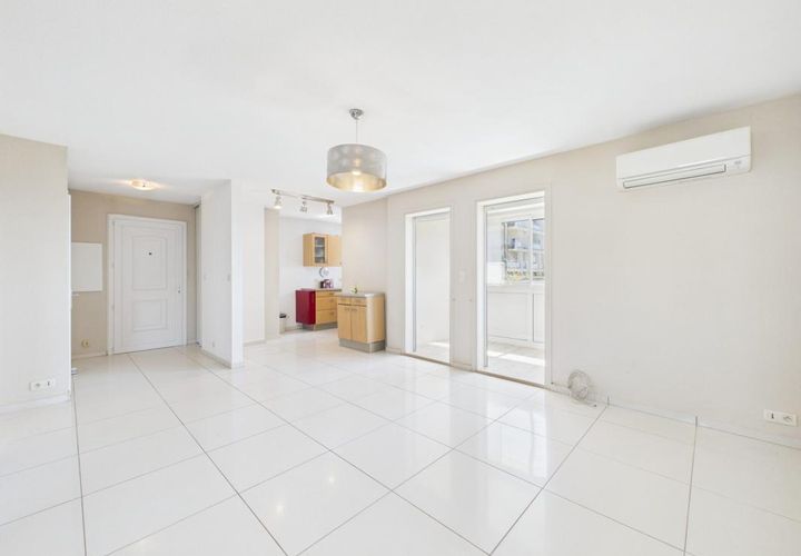 Lejlighed i Ajaccio, Corse-du-Sud, Ajaccio - € 189.000 | Ref: VA12699-MAXIMMO - foto 1