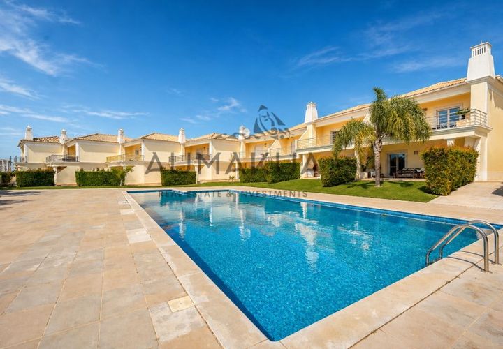 Villa i Albufeira, Faro, Albufeira - € 799.000 | Ref: CAS_254 - foto 1