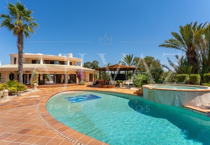 Villa a Carvoeiro, Faro, Carvoeiro - € 1.450.000 | Ref: CAS_413 - foto 1