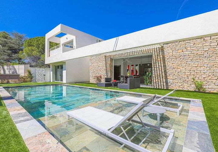 Villa a La Ciotat, Bouches-du-Rhone, La Ciotat - € 1.850.000 | Ref: HH-16179017 - foto 1