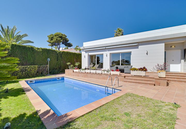 Villa a Lloret De Mar, Gerona, Lloret De Mar - € 900.000 | Ref: LM20 - foto 1