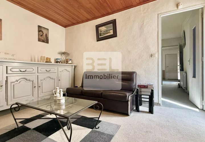 Haus in Chusclan, Gard, Chusclan - € 175.000 | Ref: 87020993 - Foto 1