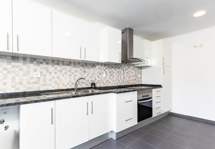 Wohnung in Queluz, Lisbon, Queluz - € 287.500 | Ref: ZMPT588499 - Foto 1