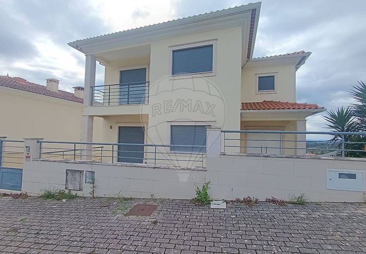 Villa i Coimbra, Coimbra, Coimbra - € 598.000 | Ref: M-30786 - foto 1