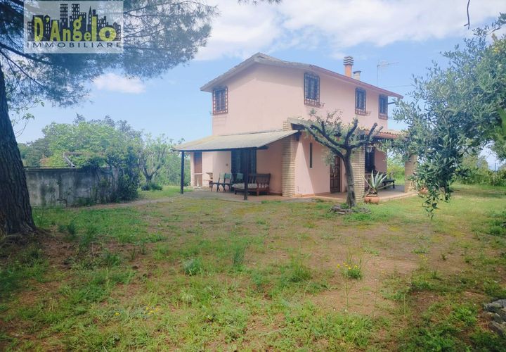 Villa a Ripatransone, Ascoli Piceno, Ripatransone - € 295.000 | Ref: 161 - foto 1