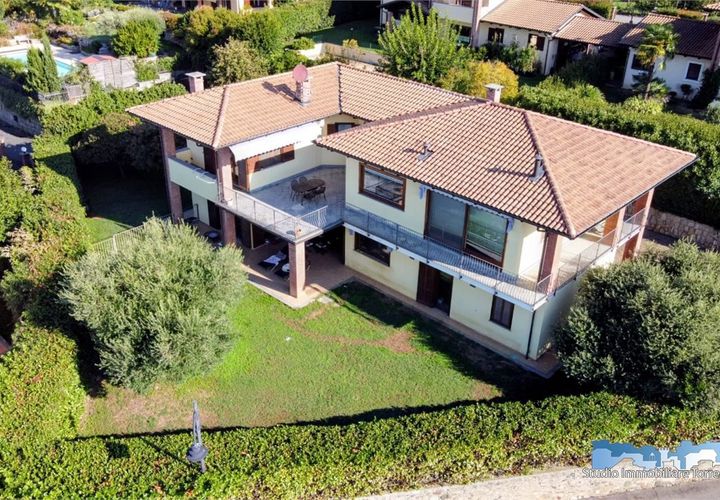 Villa i Piverone, Turin, Piverone - € 500.000 | Ref: 1050 - foto 1