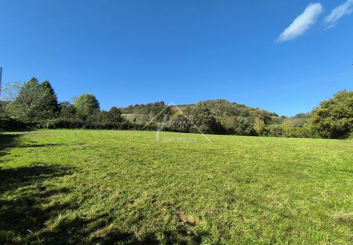 Helårsgrund i Youx, Puy-de-Dome, Youx - € 19.900 | Ref: M1086b - foto 1