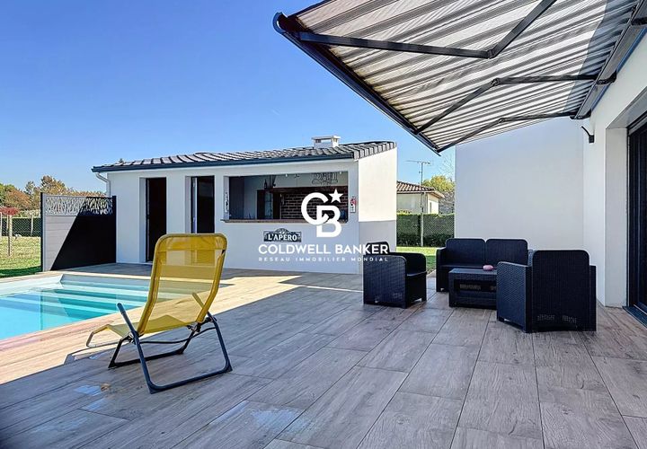 Villa a Salignac-sur-Charente, Charente-Maritime, Salignac-sur-Charente - € 336.000 | Ref: 02MDCMR - foto 1