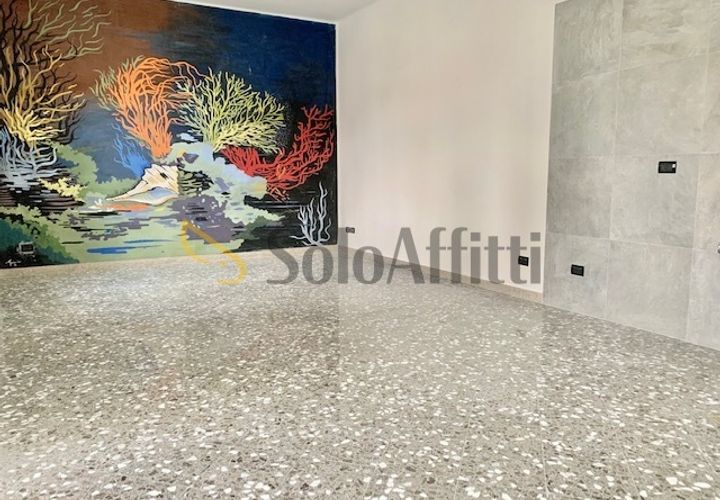 Apartament a Bari, Bari, Bari - € 730/mes | Ref: A02326 - foto 1