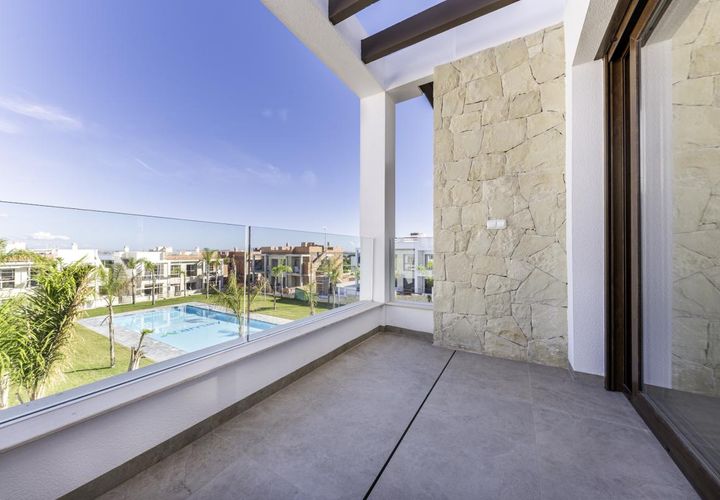 Leilighet i Torrevieja, Alicante, Torrevieja - € 320 000 | Ref: 489323 [COMPLEX: 489108] - foto 1
