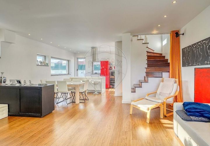 Villa i Cascais, Lisbon, Cascais - € 840.000 | Ref: 121021001-717 - foto 1